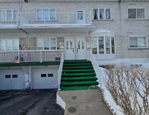 À louer / Appartement - Photo 1