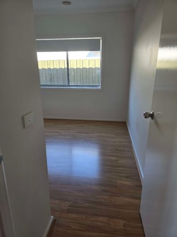 Hoppers Crossing - Photo 3