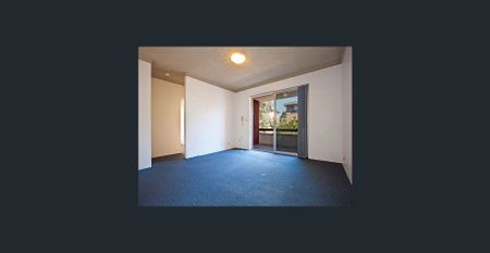 Spacious Unit In Fantastic Location - Photo 5