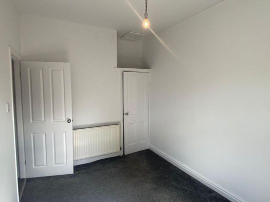 2 bedroom semi-detached house to rent - Photo 1