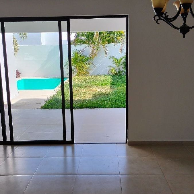 Renta 3 recámaras en Privada Fontana Mérida - Photo 1