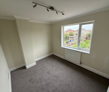 2 bedroom semi-detached to rent Parklands Road, Chichester PO19 - Photo 4