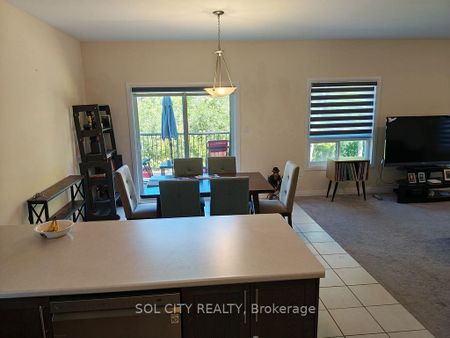 For Lease - 59 Carew Boulevard, Kawartha Lakes, Ontario - Photo 2