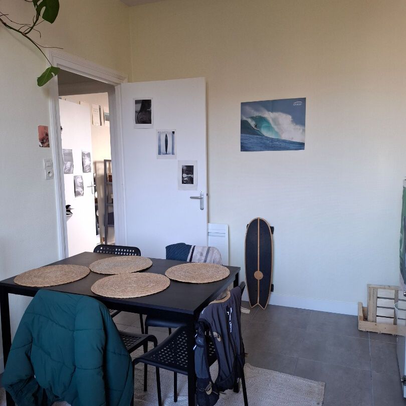 Location Appartement 1 pièce 35m² - Photo 1