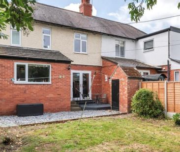 3 bedroom semi-detached house to rent - Photo 5