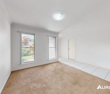 LOVELY LOW-SET HOME IN REDLAND BAY! - Photo 4