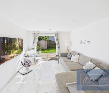 2 bedroom detached bungalow to rent - Photo 2