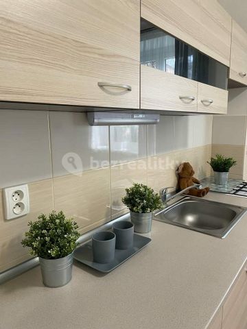 Pronájem bytu 2+kk • 45 m² bez realitkyPoděbradova, Ostrava - Moravská Ostrava, Moravskoslezský kraj - Photo 2