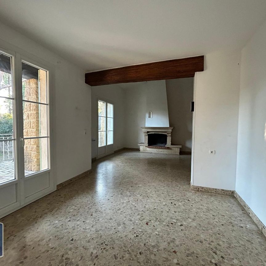 Location Maison 5 pièces 165m² VILLENEUVE LES AVIGNON 30400 - Photo 1