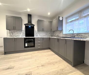 Blacker Hill, Worsbrough Road, S74, Barnsley - Photo 6