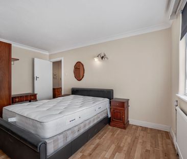 Chatsworth Road, Ealing, London, W5 - Photo 5