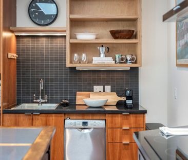 For Lease - 34 Monkton Avenue Unit# MAIN, Toronto, Ontario - Photo 1