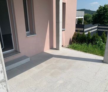 "moderne 3.5-Zimmer-Wohnung mit sonnigem Sitzplatz an zentraler und... - Photo 6