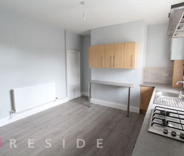 Charlotte Street, Buersil, Rochdale - Photo 3