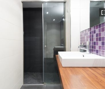 barcelona, Catalonia 08001 - Photo 5