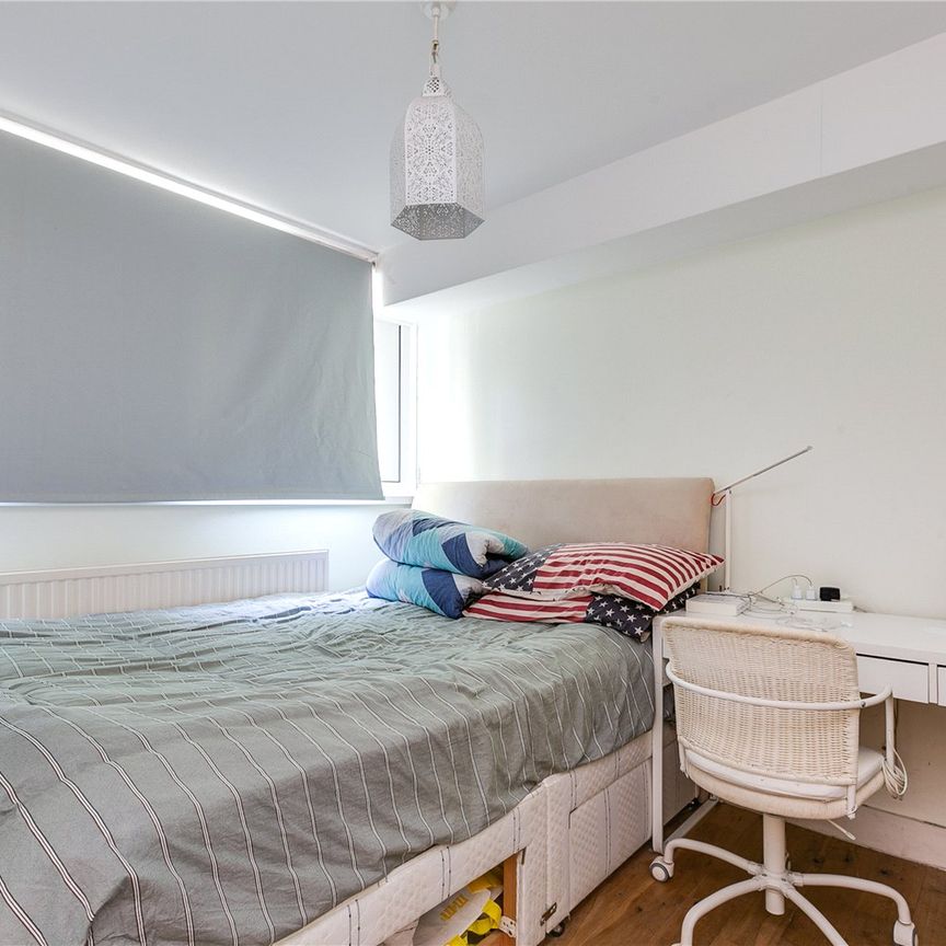 Finborough Road, The Boltons, SW10, London - Photo 1