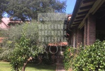 Cortina d'Ampezzo - Independent Villa with big garden. Rif. #2245.