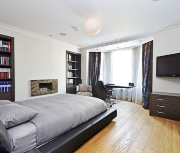 3 bedroom flat to rent - Photo 5