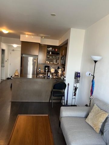 For Lease - 55 Oneida Crescent Unit# 1207, Richmond Hill, Ontario - Photo 2