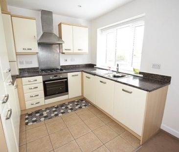 2 bedroom maisonette to rent - Photo 6