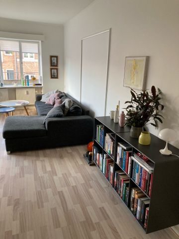 Lejlighed med altan ved gågaden - Photo 3