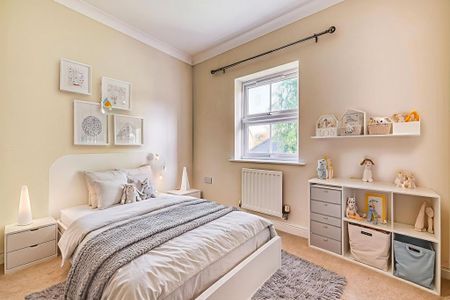 3 bedroom semi-detached house to rent - Photo 3