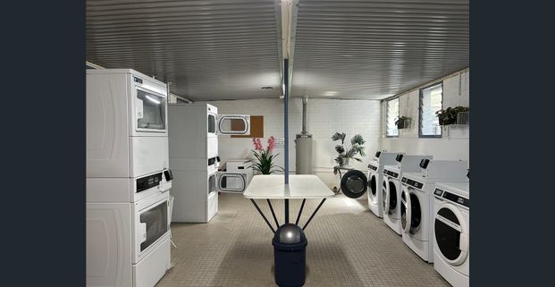 Semi Furnished Apartment - Photo 1