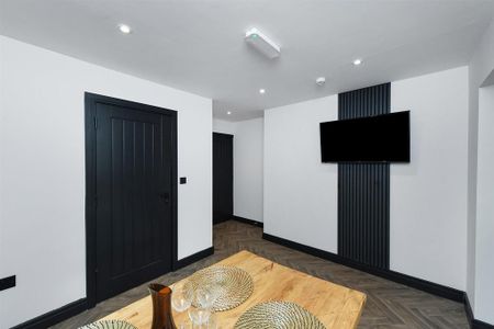 Studio to rent - Photo 4