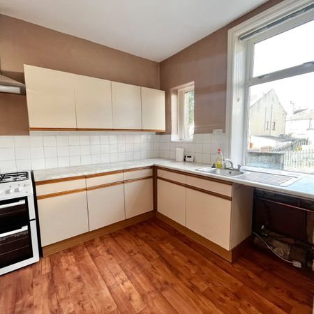 3 bedroom terraced house to rent - Photo 3