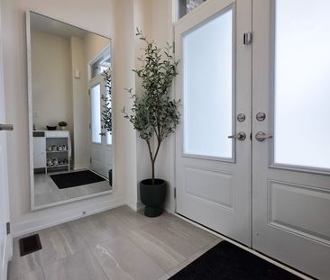 For Lease - 34 Singhampton Road, Vaughan, Ontario - Photo 3