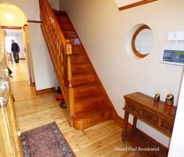 1 bedroom in a house share to rent - Photo 5