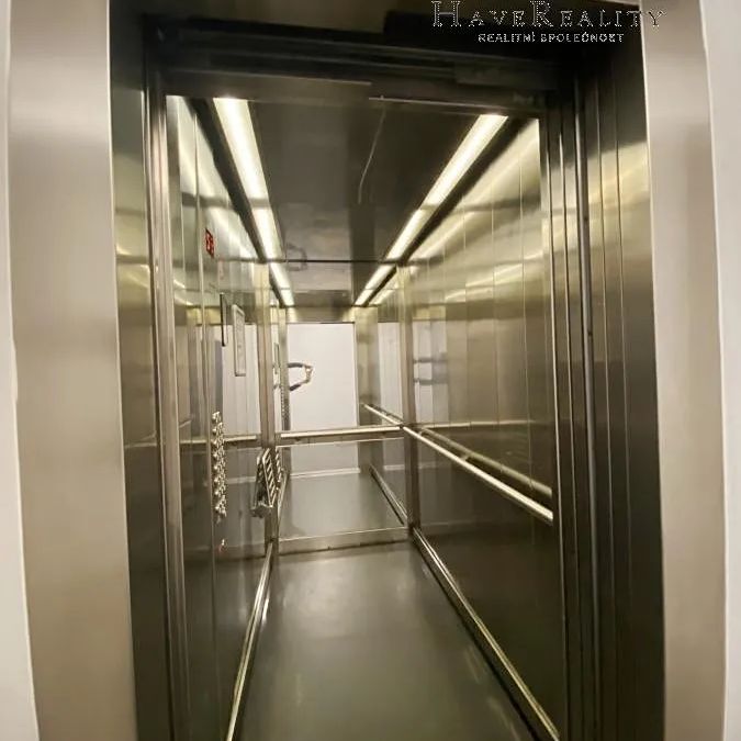 Pronájem bytu 2+kk 65 m² - Photo 1
