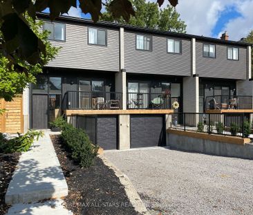 For Lease - 6032 Main Street, Whitchurch-Stouffville, Ontario - Photo 2