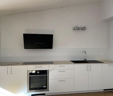 Location Appartement 2 pièces 59m² ST MAXIMIN LA STE BAUME 83470 - Photo 6