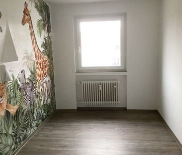 Schöne 3-Zimmer-Wohnung mit großem Balkon! - Photo 1