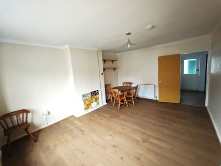 2 Bed End Terrace, Salford Manchester House, M6 - Photo 4