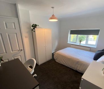 Room in a Shared House, Marlborough Road, NG9 - Photo 4