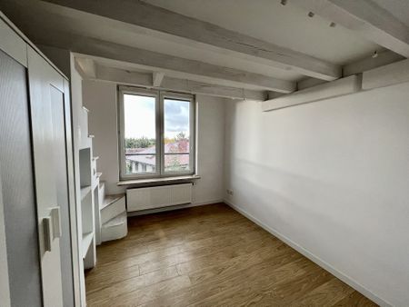 Z antresolą 2 pokoje 34 m² Wrocław-Krzyki - Wojszyce - Фото 3
