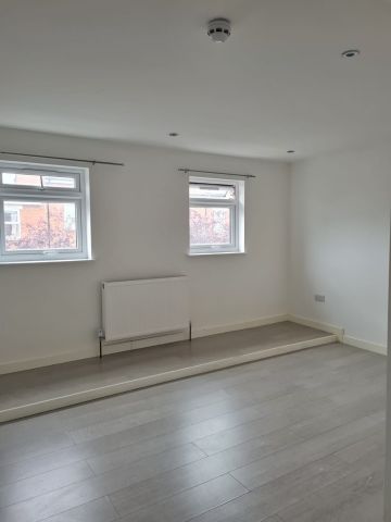 7 Bed Terraced House, Tottenham, N15 - Photo 2