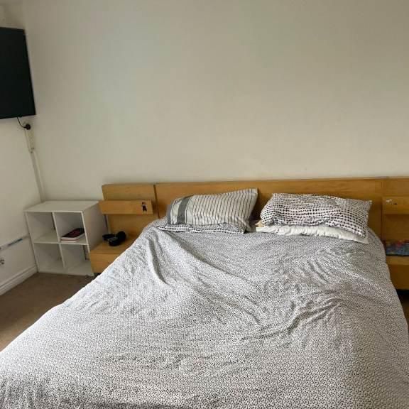1 bedroom in a house share to rent - Photo 1