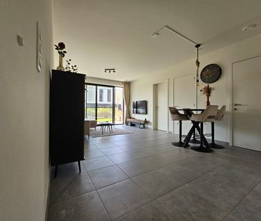 Appartement te huur - Photo 1