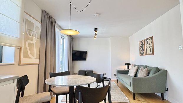 2 bedroom flat to rent - Photo 1