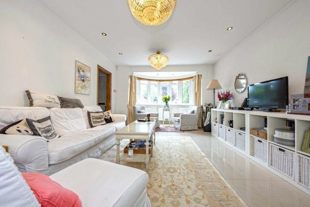 Tudor Drive, Kingston upon Thames, KT2 - Photo 1