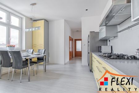 Pronájem bytu 4+1 122 m², Českobratrská 1805, Ostrava - Photo 2