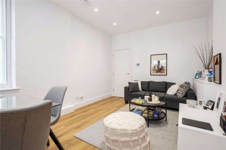 East House, Eastcheap, London, EC3M 1BN - Photo 2