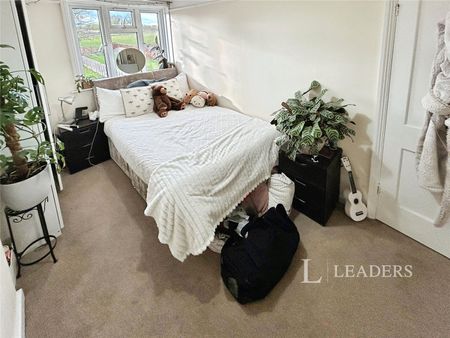 3 bedroom house to rent Council House, Bytham Road, Creeton, NG33 - Photo 3