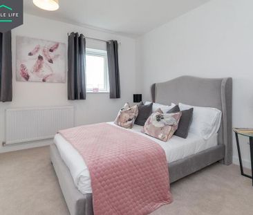 4 bedroom terraced house to rent - Photo 4