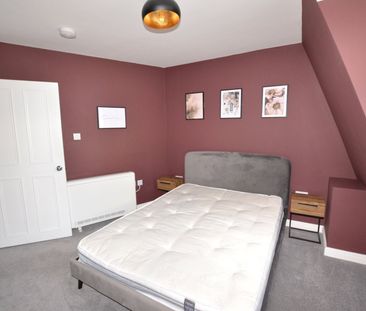 Fleet Street, Torquay, Devon, TQ2 - Photo 3