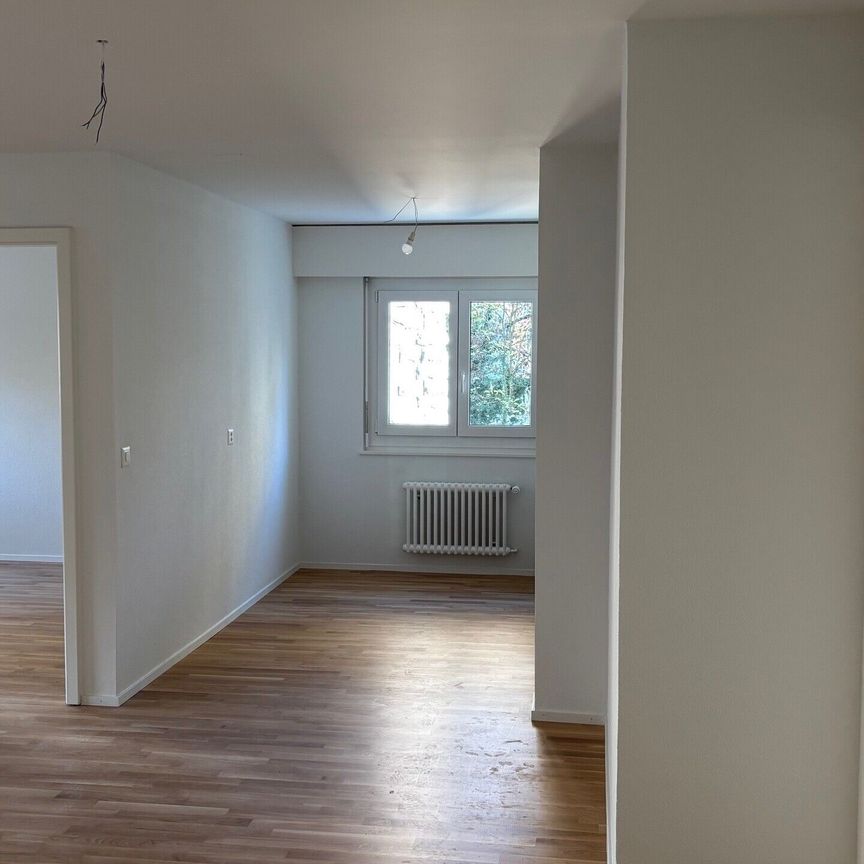 Appartement rénové de 2.5 pièces au 4ème étage - Photo 1