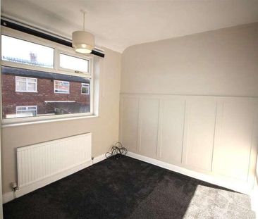 Glover Avenue, Manchester, M8 - Photo 5